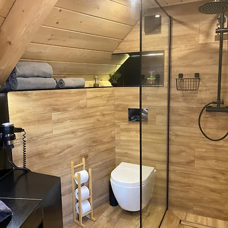 Osada Poli - Panoramiczny Nr 1 Z Prywatna Balia I Hydromasazem Koniaków